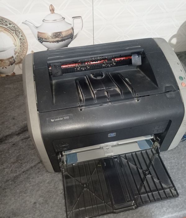 Принтер hp laserjet 1010 ishlashi zor