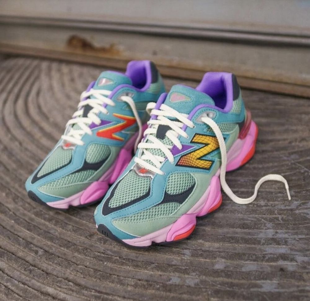 New Balance 9060 Crystal Pink