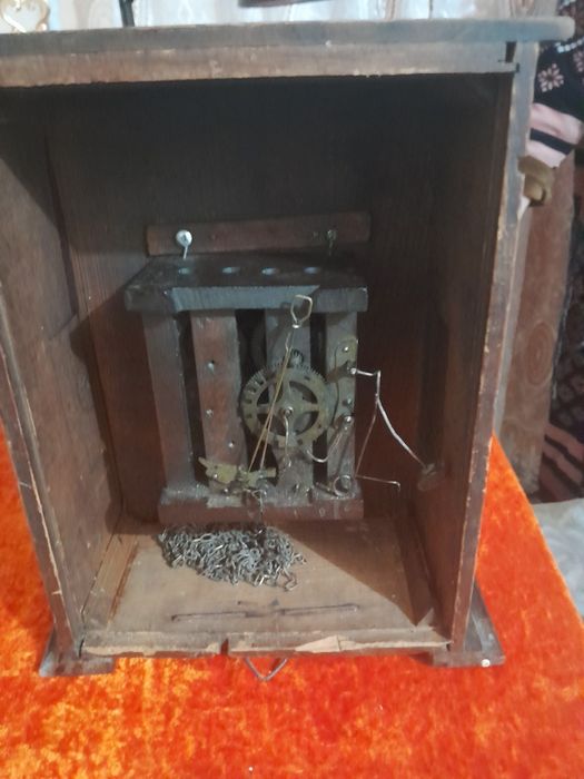 Часы 1870 года выпуска