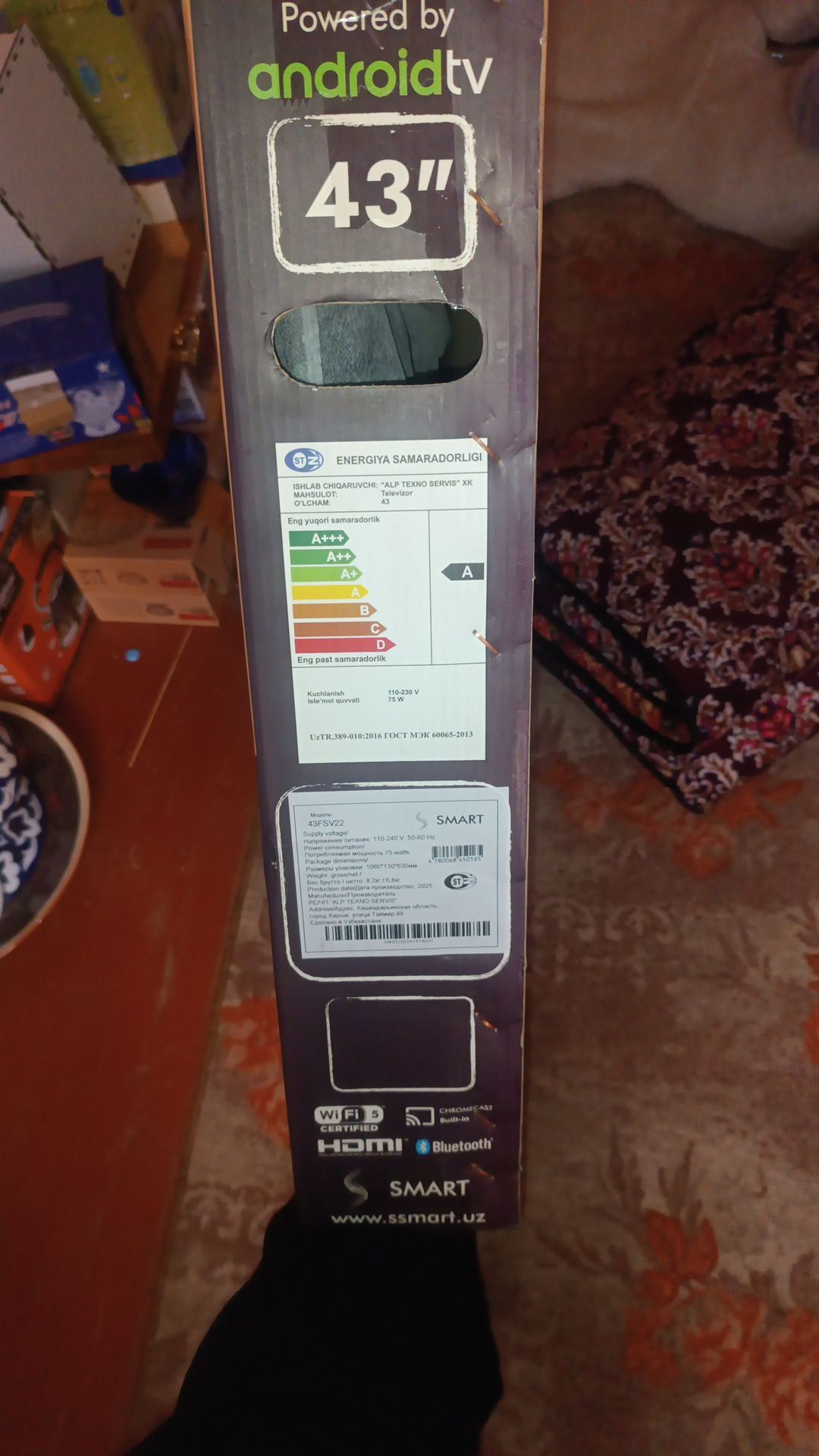 Telvizor smart 43 talik yangi karopkada