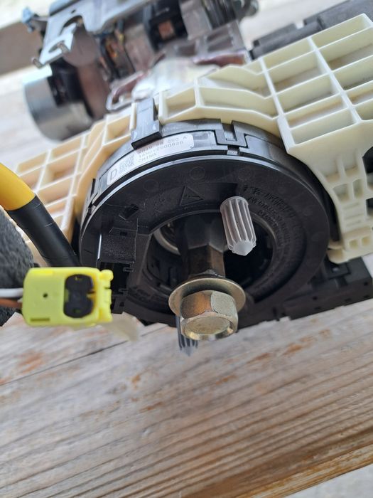 Лентов кабел Мазда 2015