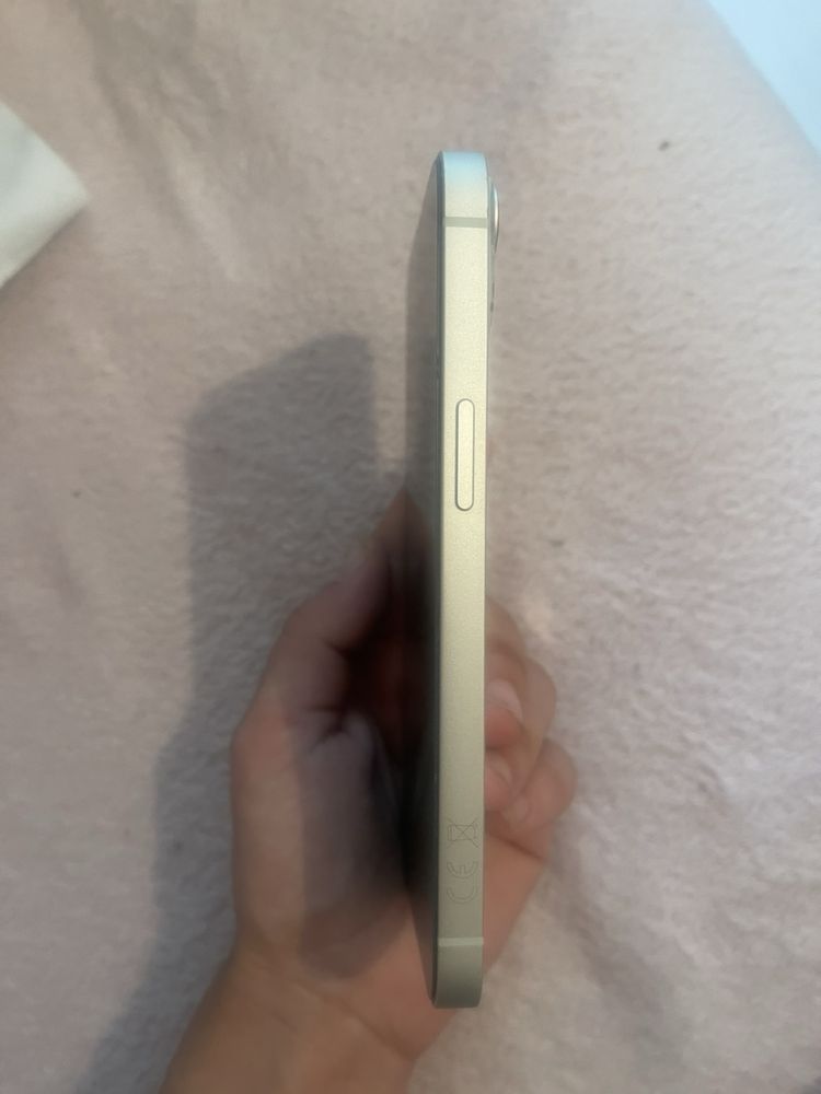 Iphone 13 много запазен