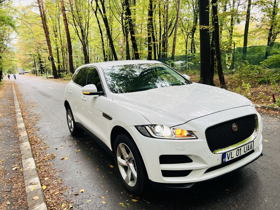 Jaguar F-pace / Automat / 11.2020 E6 / Diesel 2.0 / 4X4 / Navi Mare