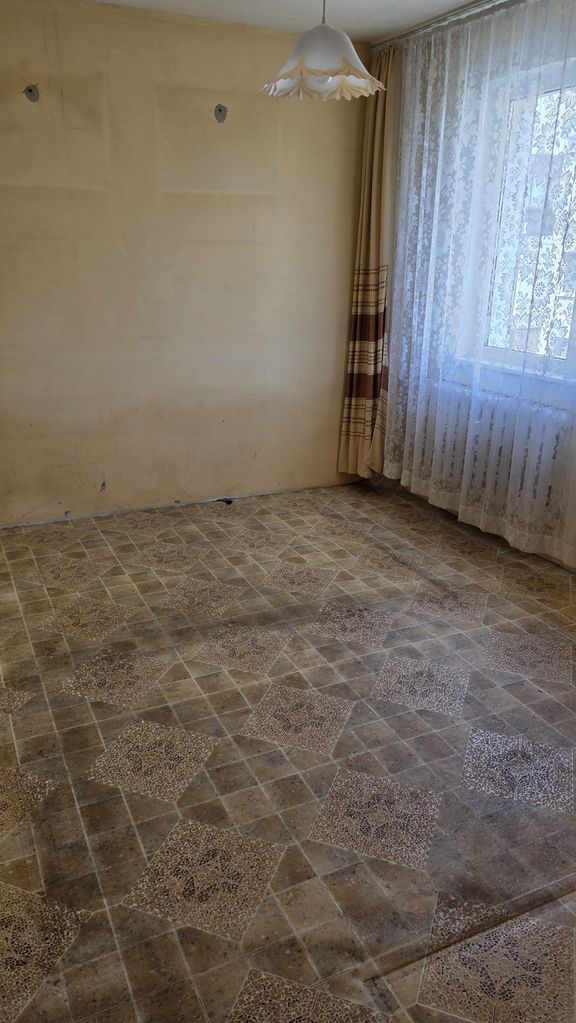 Продава се Тристаен апартамент в София, Връбница 1 - 84 кв.м за 2012 €/кв.м - Снимка #5