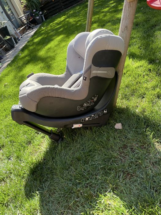 Scaun auto Cybex Gold Sirona SX2 i-Size pentru copii, rotativ 360