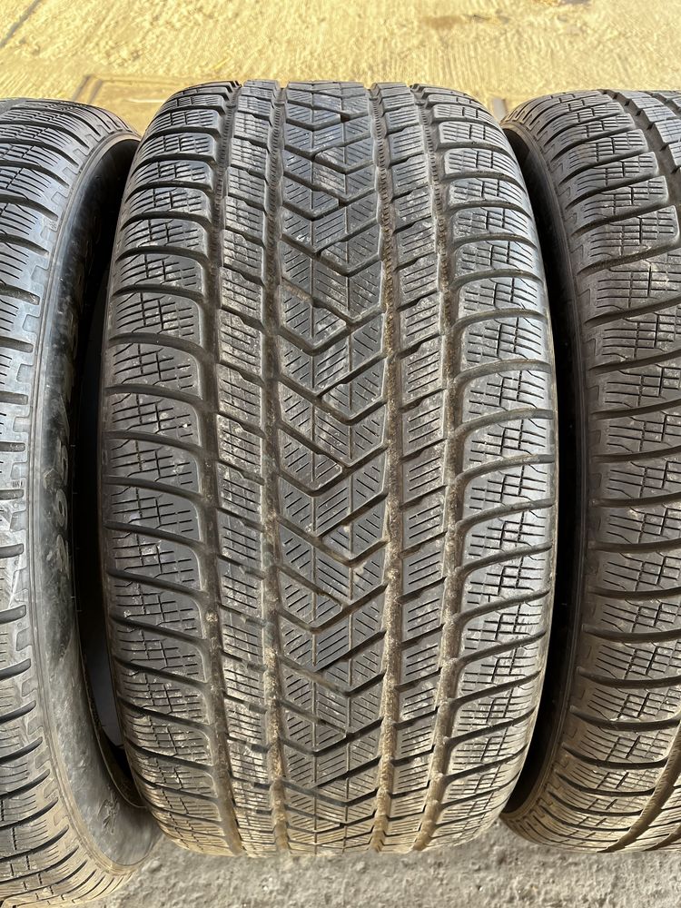 4 Anvelope Iarna 295/45/20 Pirelli 2018 / Pret set