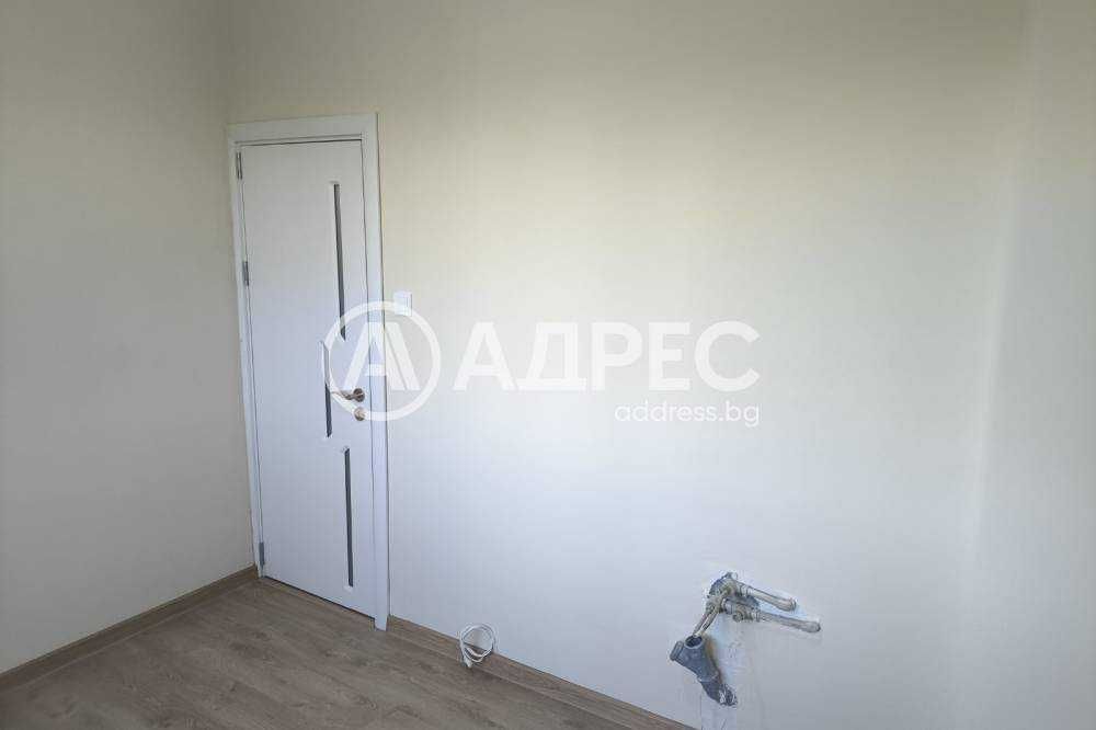 Продава се Тристаен апартамент в Разград, Орел - 76 кв.м за 1094 €/кв.м - Снимка #4