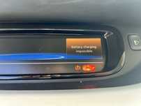 Vand renault ZOE nu se incarca