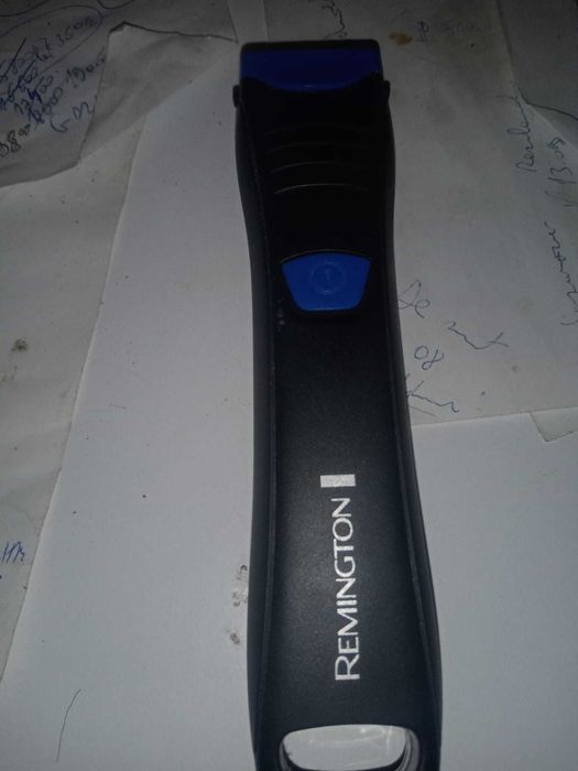 Aparat de tuns Remington cu acumulator