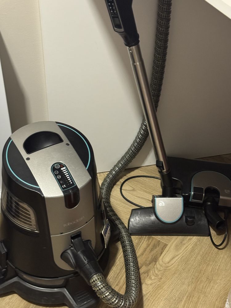 roboclean AURA пылесос робоклин аура/срочно продается