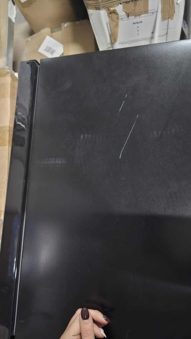 Охладител за вино Adler AD-8083, Транспортен дефект