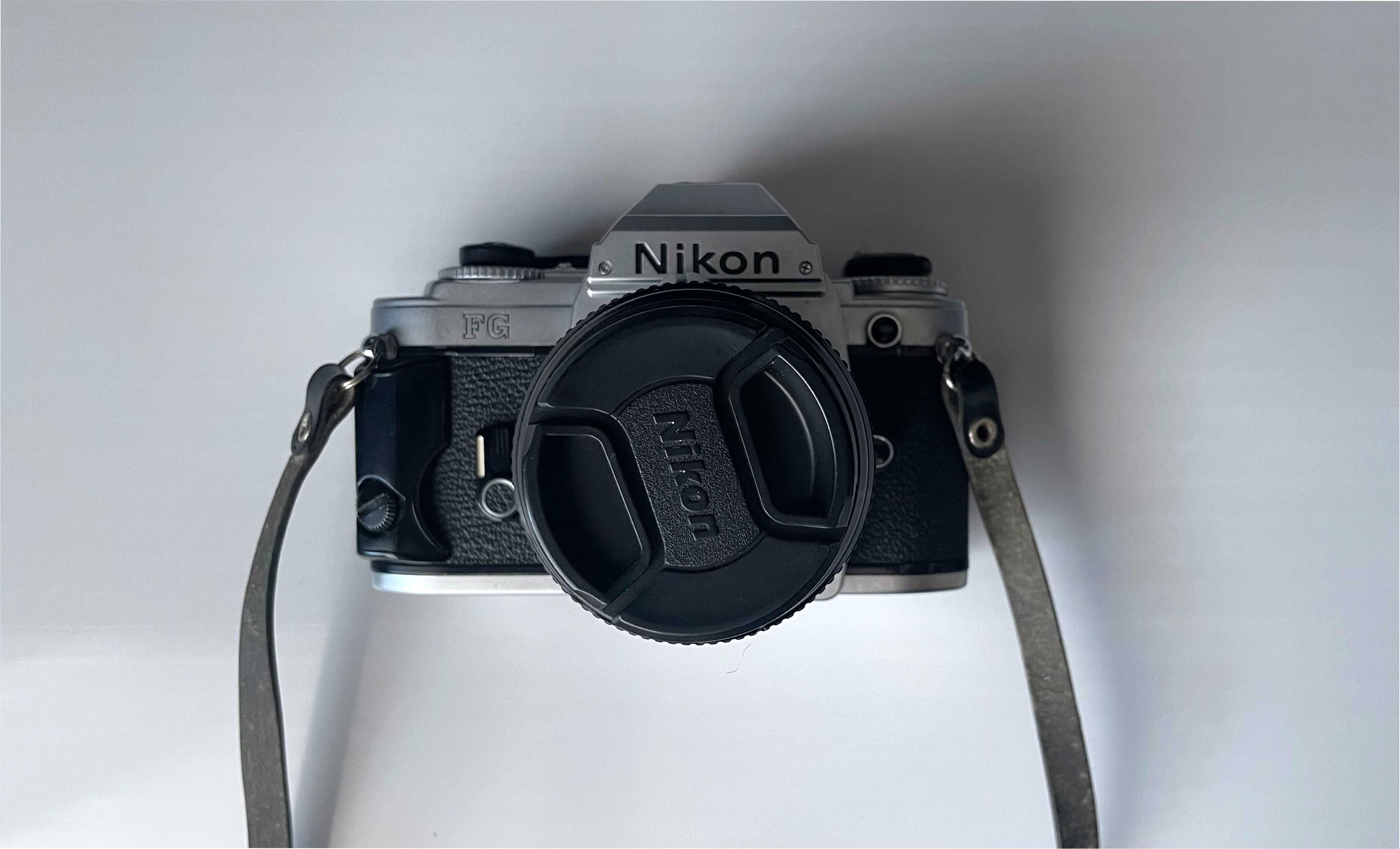 NIKON FG 35mm SLR camera