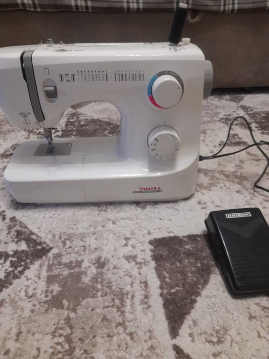 Продаётся швейная машина Чайка New We've 735