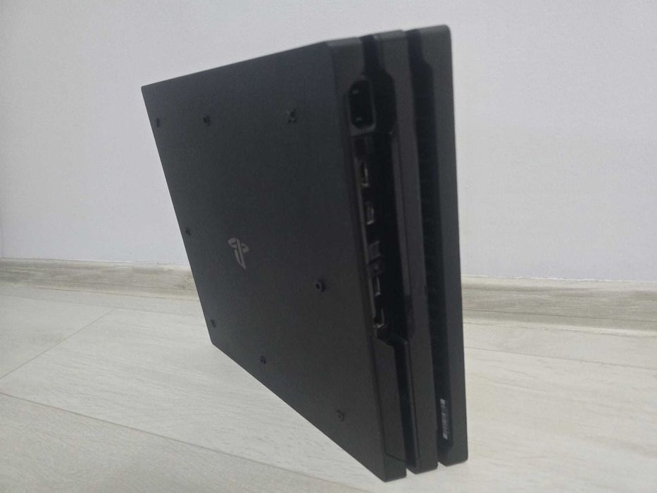 Playstation 4 PRO (PS4),1TB stocare, v11.02 Modat GoldHen