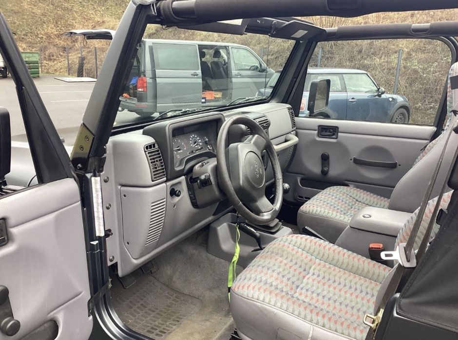 Jeep Wrangler TJ 2.5 l