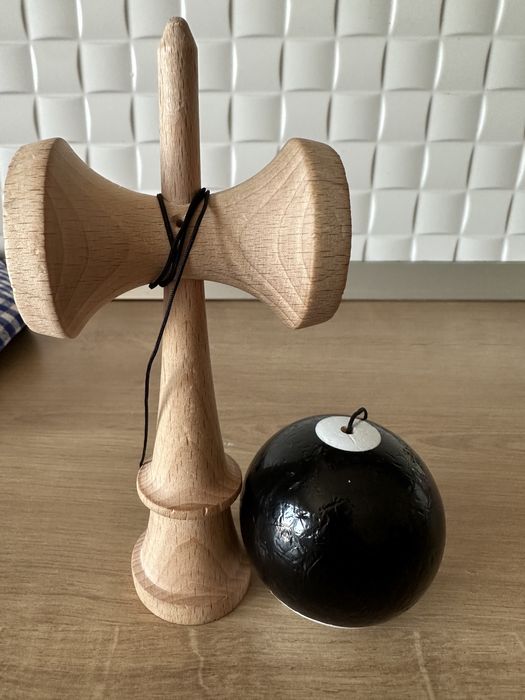 Kendama krom pop rubber