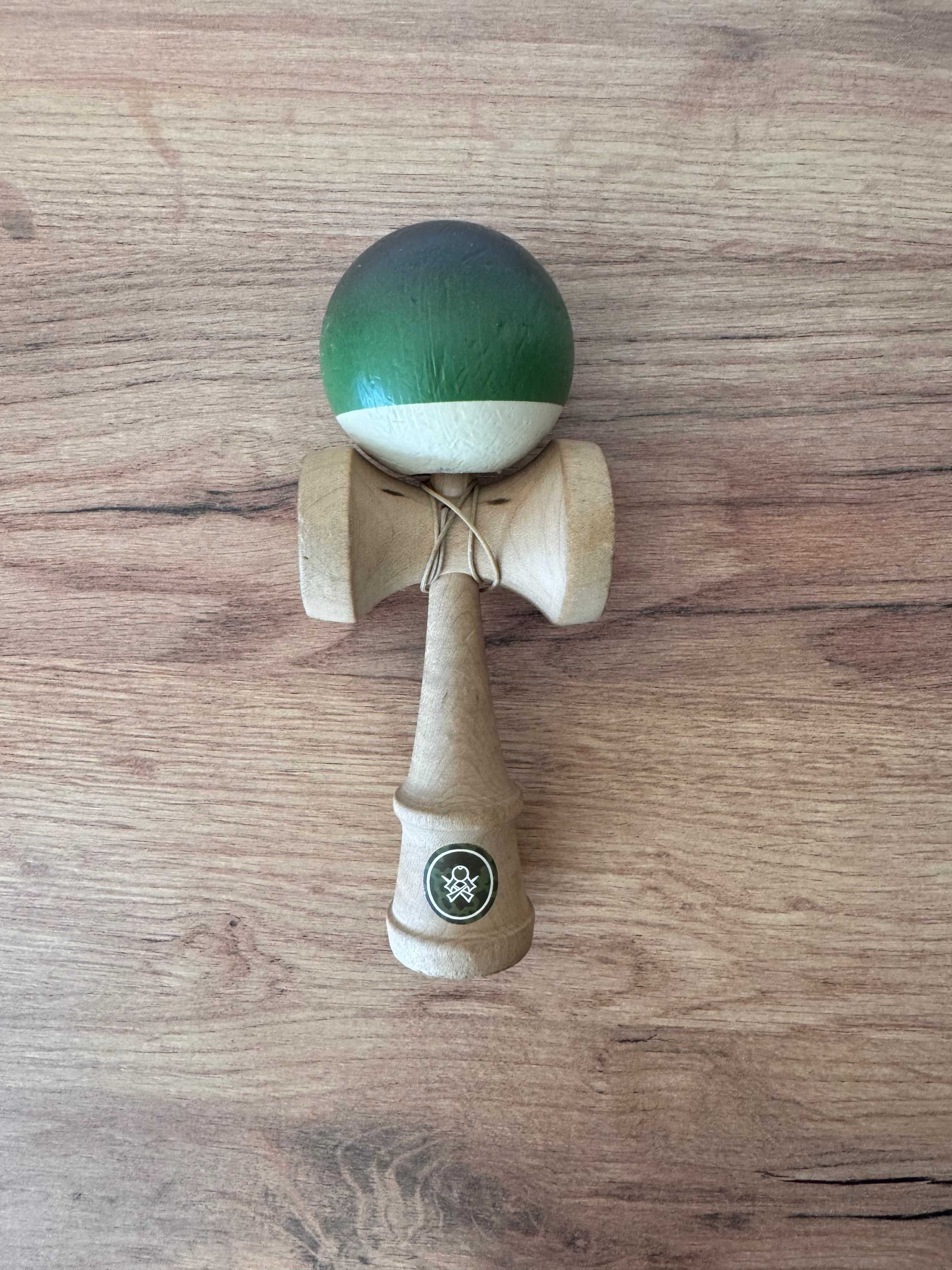 Kendama Sweets Cooper Eddy + Cadou kendama Karo si Pill