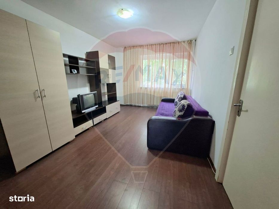 Apartament 2 camere, mobilat, etaj 1, lângă Casa de Cultură – Bacău