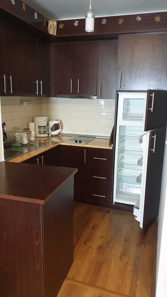 Дава се под наем Двустаен апартамент в Банско - 55 кв.м за 306 € - Снимка #3