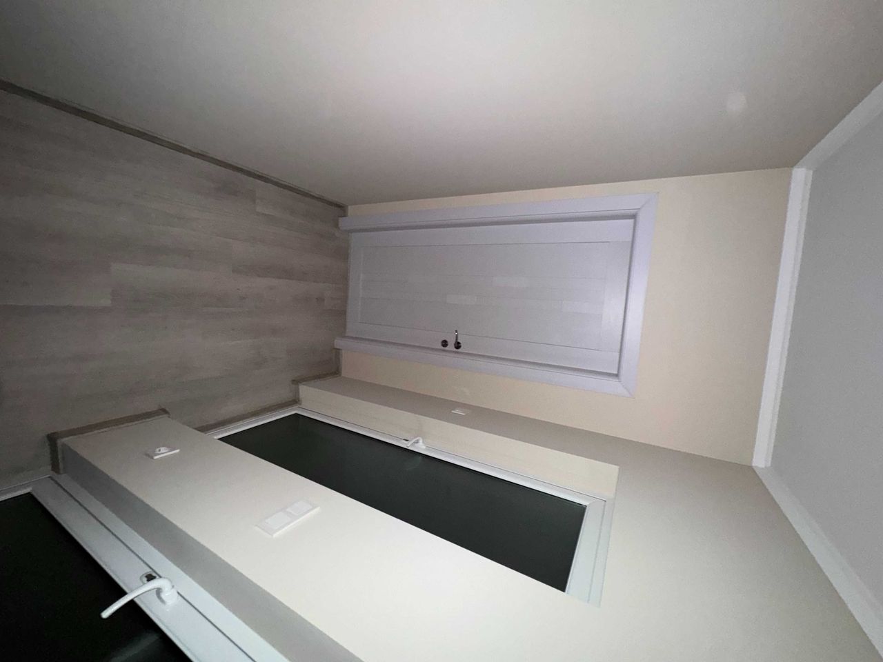 Продава се Двустаен апартамент в Търговище, Вароша - 66 кв.м за 1144 €/кв.м - Снимка #15