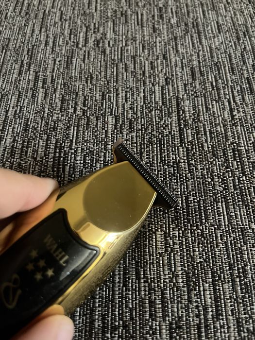 WAHL DETAILER GOLD + СТАНЦИЯ златен тример вал jrl gamma sc