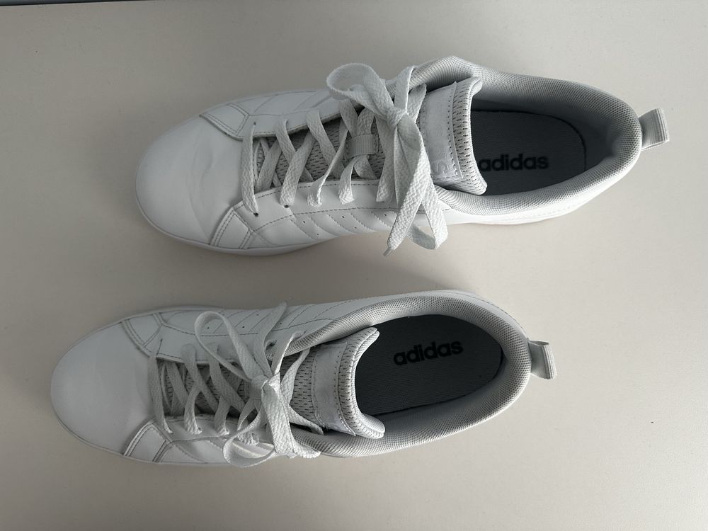Adidas кецове от еко кожа