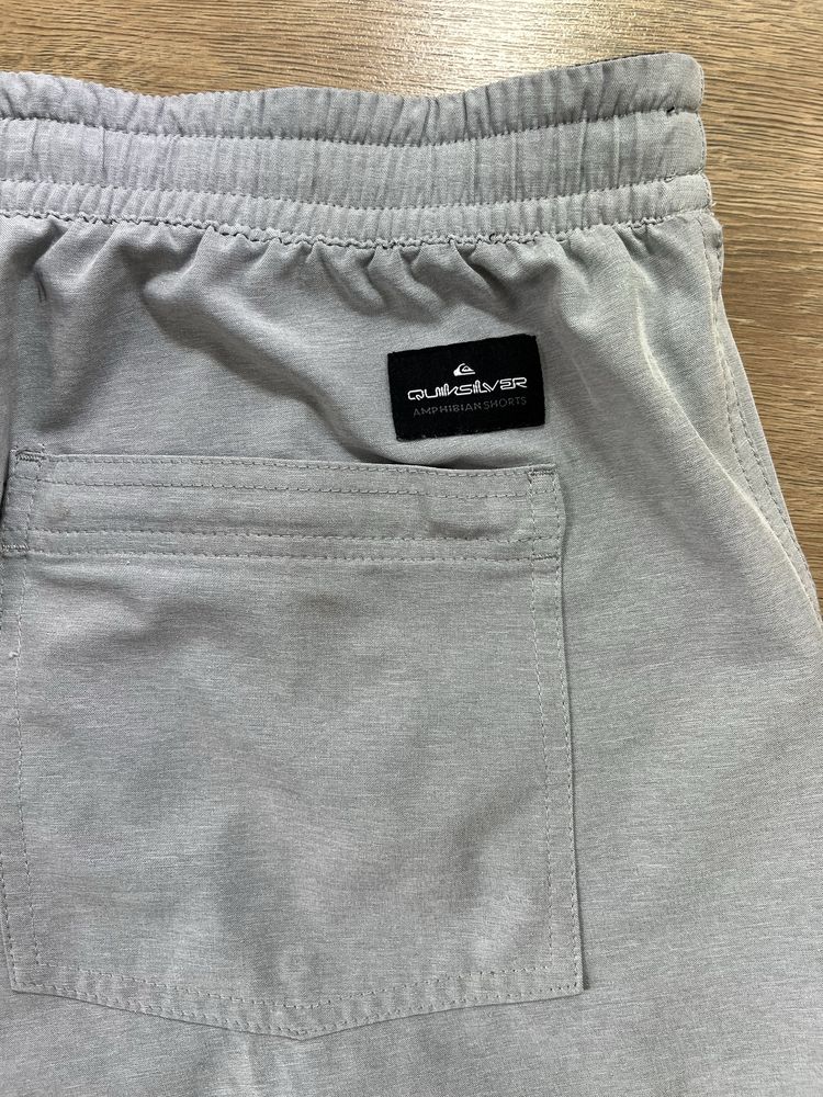 Superdry къси панталони размер 34