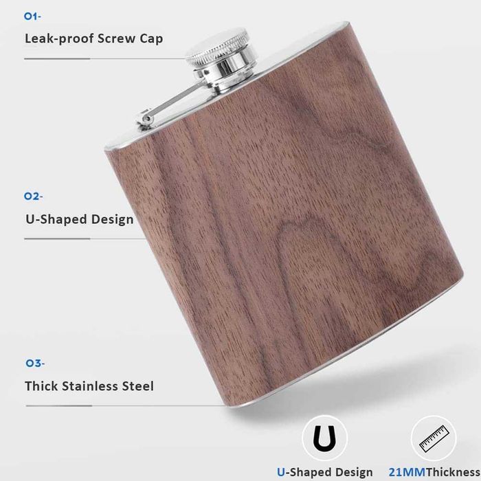 Комплект манерка бутилка за алкохол с 2 чашки Подаръчен комплект