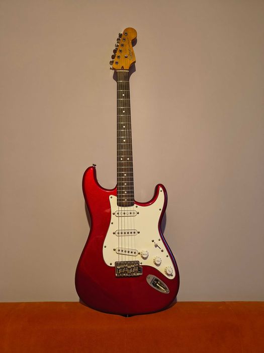 Chitara electrica Fender Squier Vibe 60 impecabila cu 1100 lei