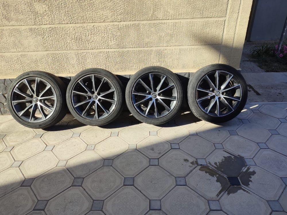 Шины с дисками 225/45 R18