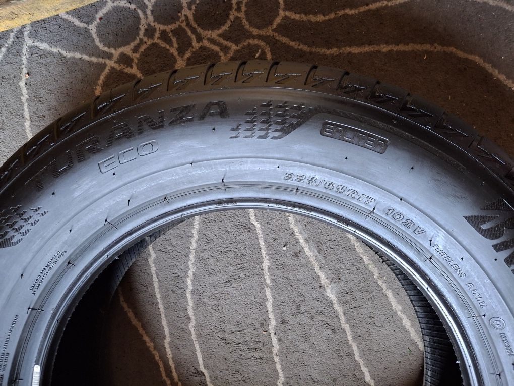 225 65 17 Bridgestone DOT 2024 (2025) vara NOI