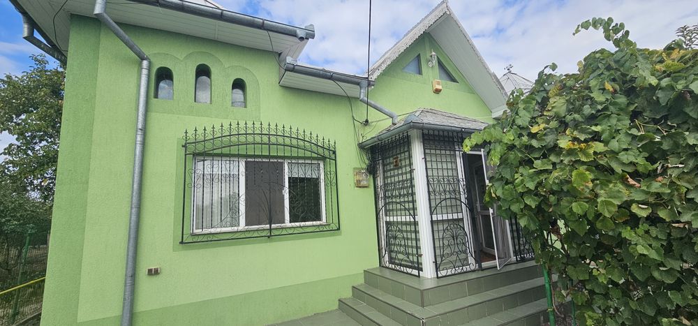 Vand Casa in Localitatea Bradu