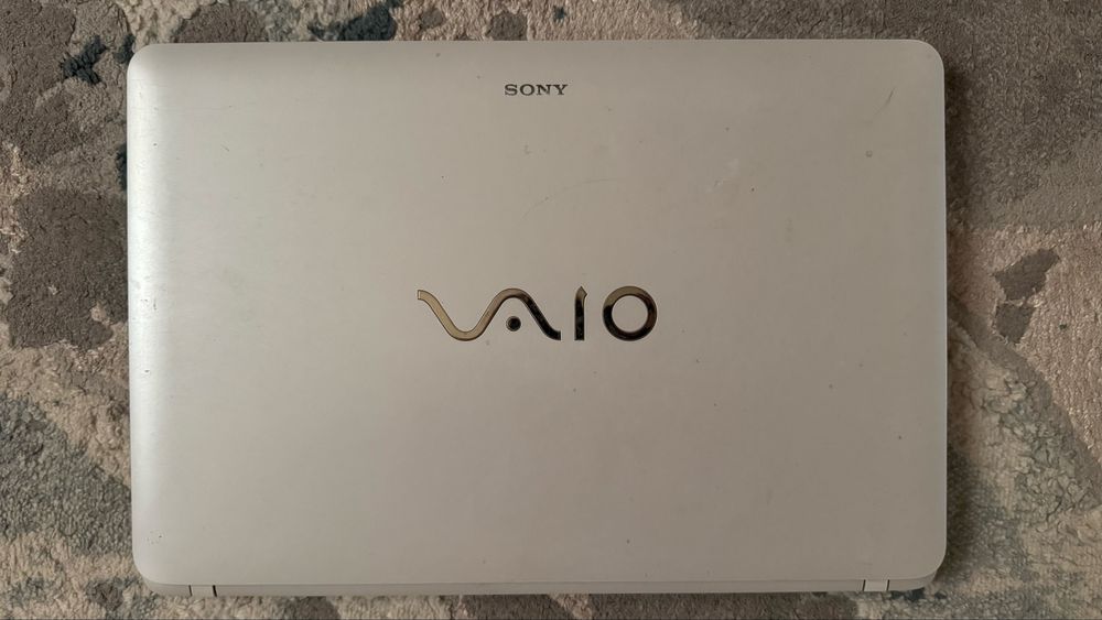 Ноутбук б/у хорошо работает