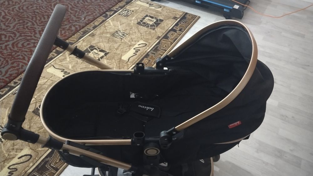 Продам новую детскую коляску