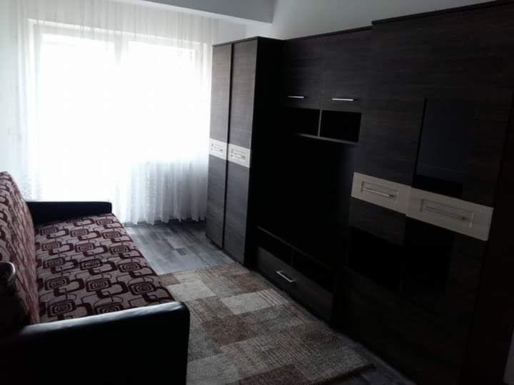 Apartament decomandat 2 camere