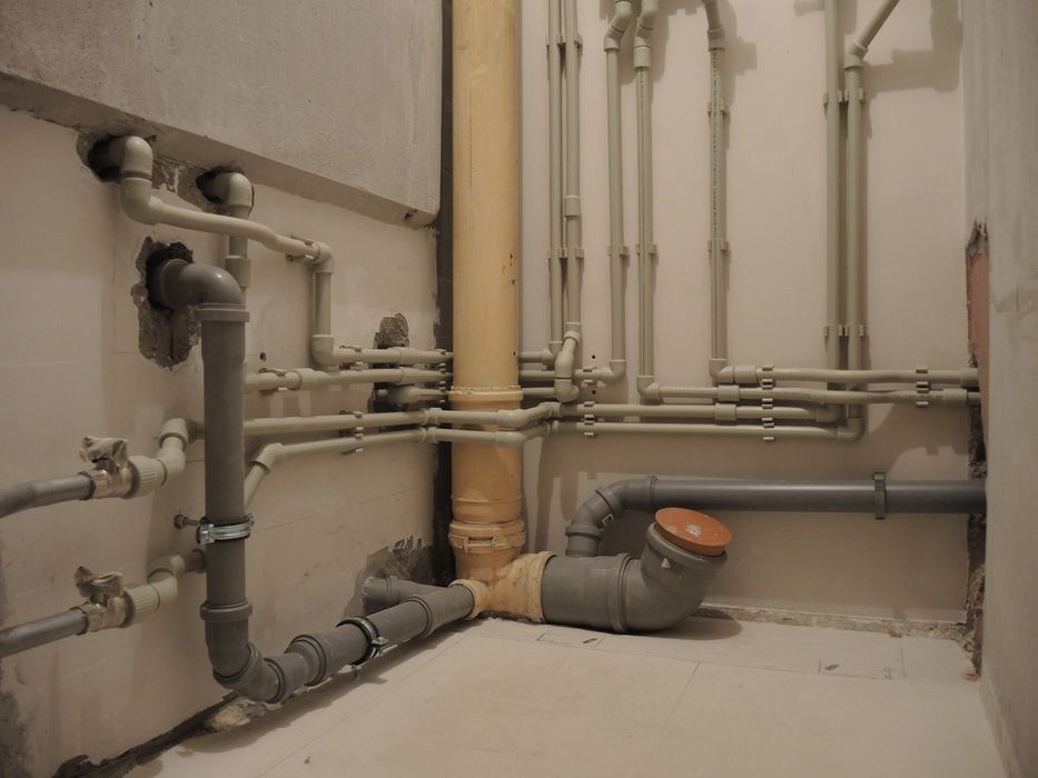 Сантехник 24/7 работы любой сложности.