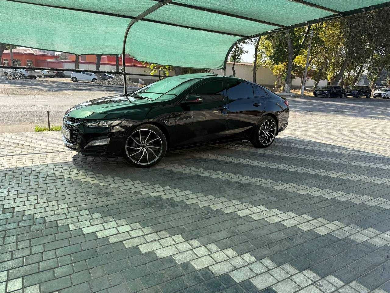 Диски R20 Vossen 245/40 R20