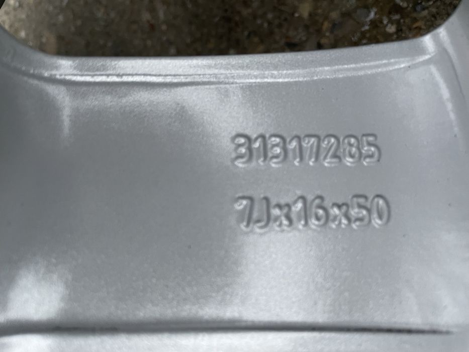 Jante Volvo V40 S40 V50 V60 S60 V70 5x108 16”