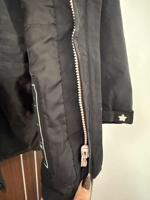 Яке за ски с качулка