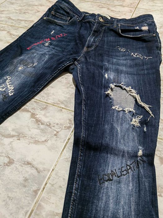 Дънки Zara -размер 34 + подарък