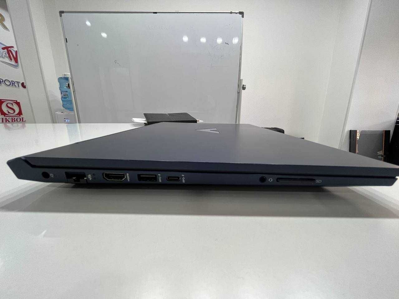 HP VICTUS core i5