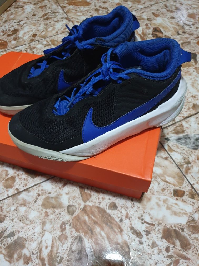 Nike black/game royal photon