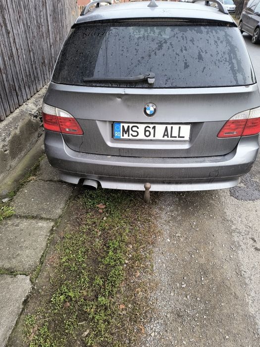 Vând sau schimb la alegere  BMW an 2008 shran an 2009  ambele mașini s