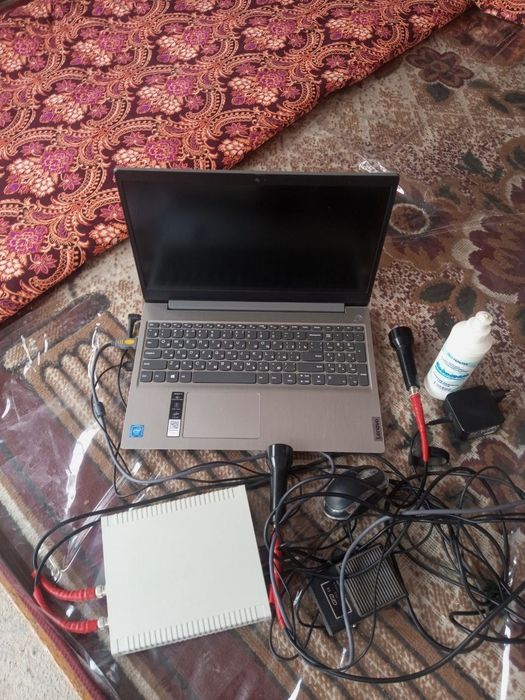 Bosh tushuradigan.grejani aniqlaydigan aparat