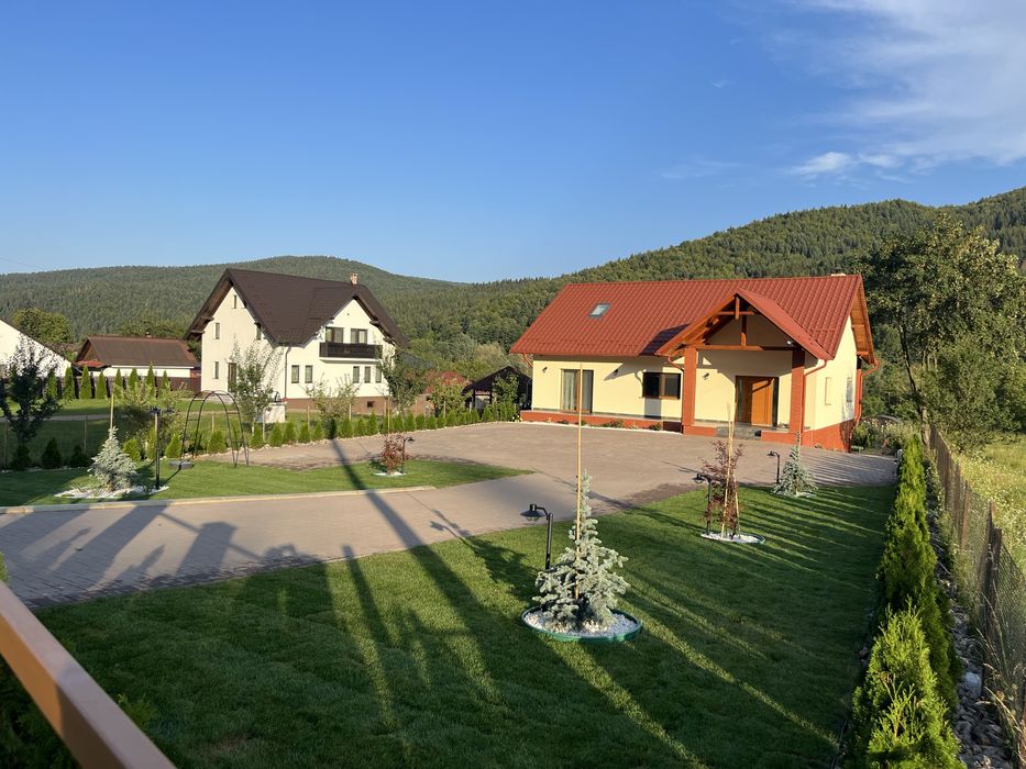 Vand casa de vacanta  Malini Bucovina