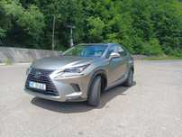 Lexus NX 300H ,4x4,scaune piele,hayon electric,proprietar,variante