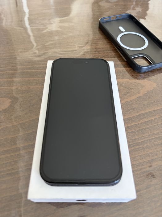 Iphone 15 black 128 GB