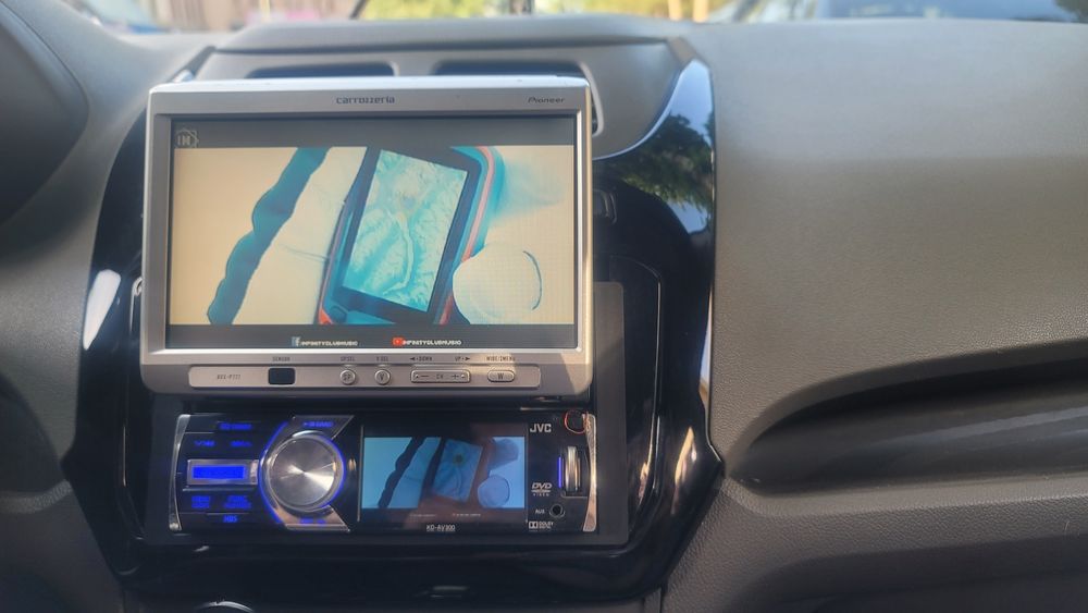 Pioneer carrozeria monitor Jvc magnitola
