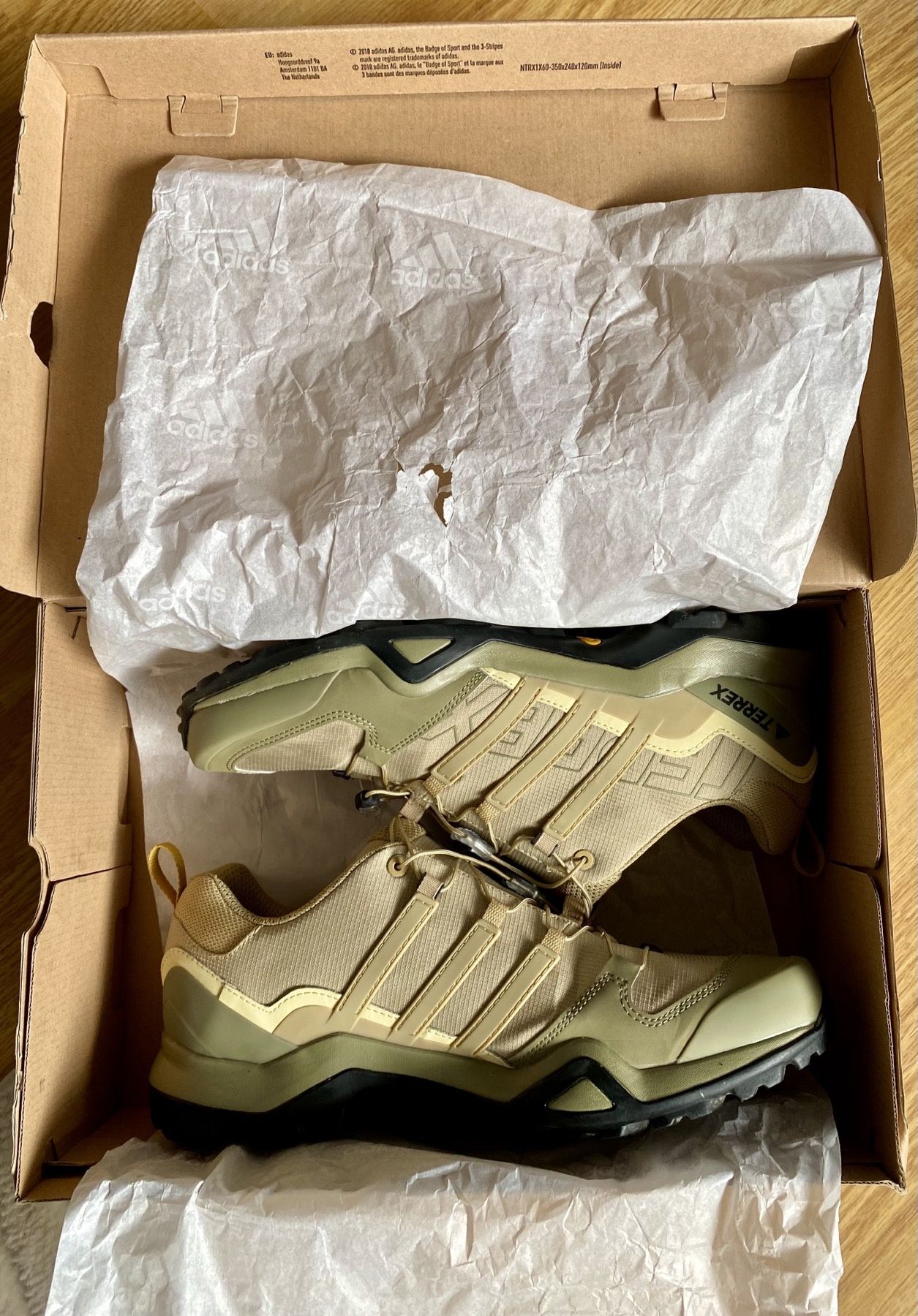 Adidas Terrex за туризъм