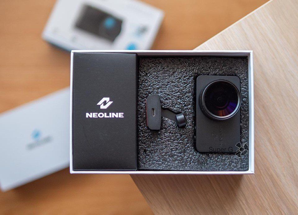 Neoline x77 New "Видеорегистратор с гарантиейна 1 год" Регистратор